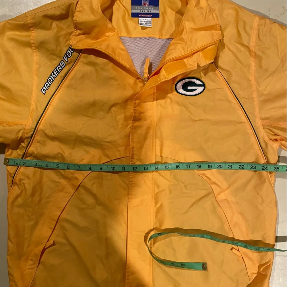 Green Bay Packers Jacket Mens Large Yellow Lined Full Zip Reebok NFL Windbreaker